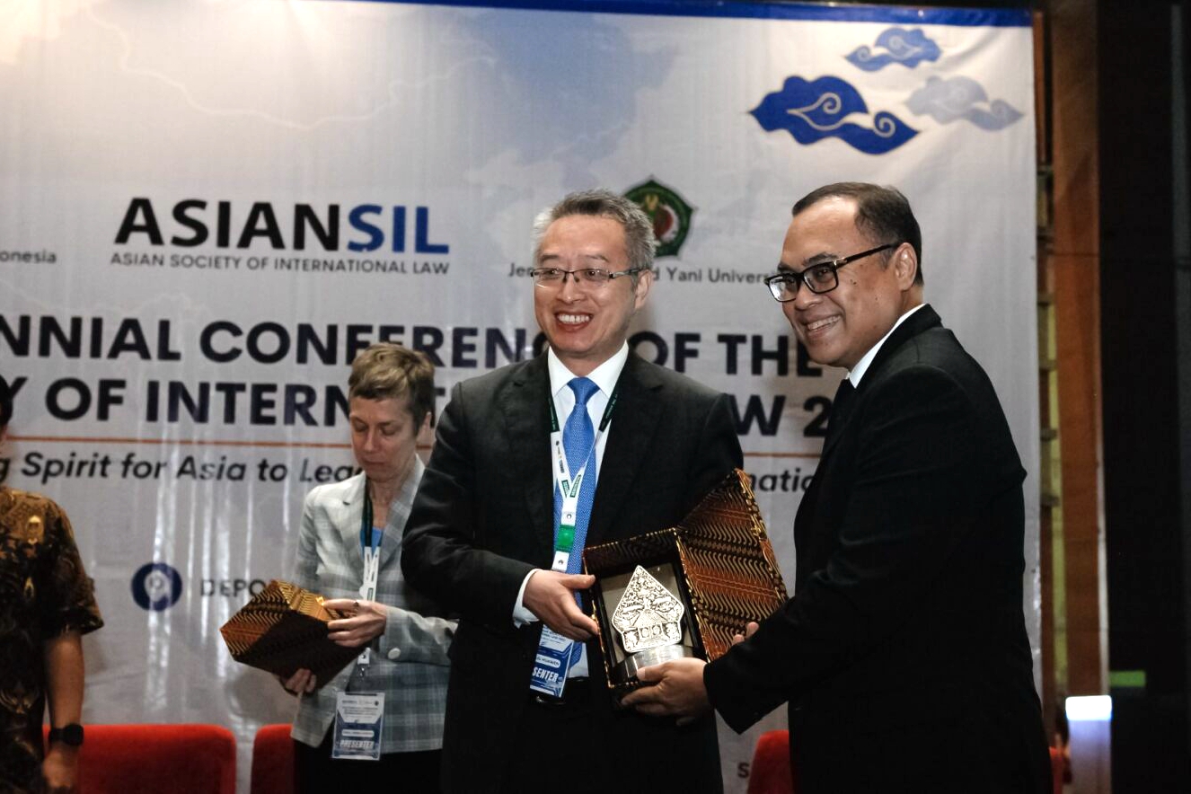 A delegation of CASS Institute of International Law headed by Professor Liu Huawen attends the 9th Biennial Conference of the Asian Society of International Law in Indonesia
