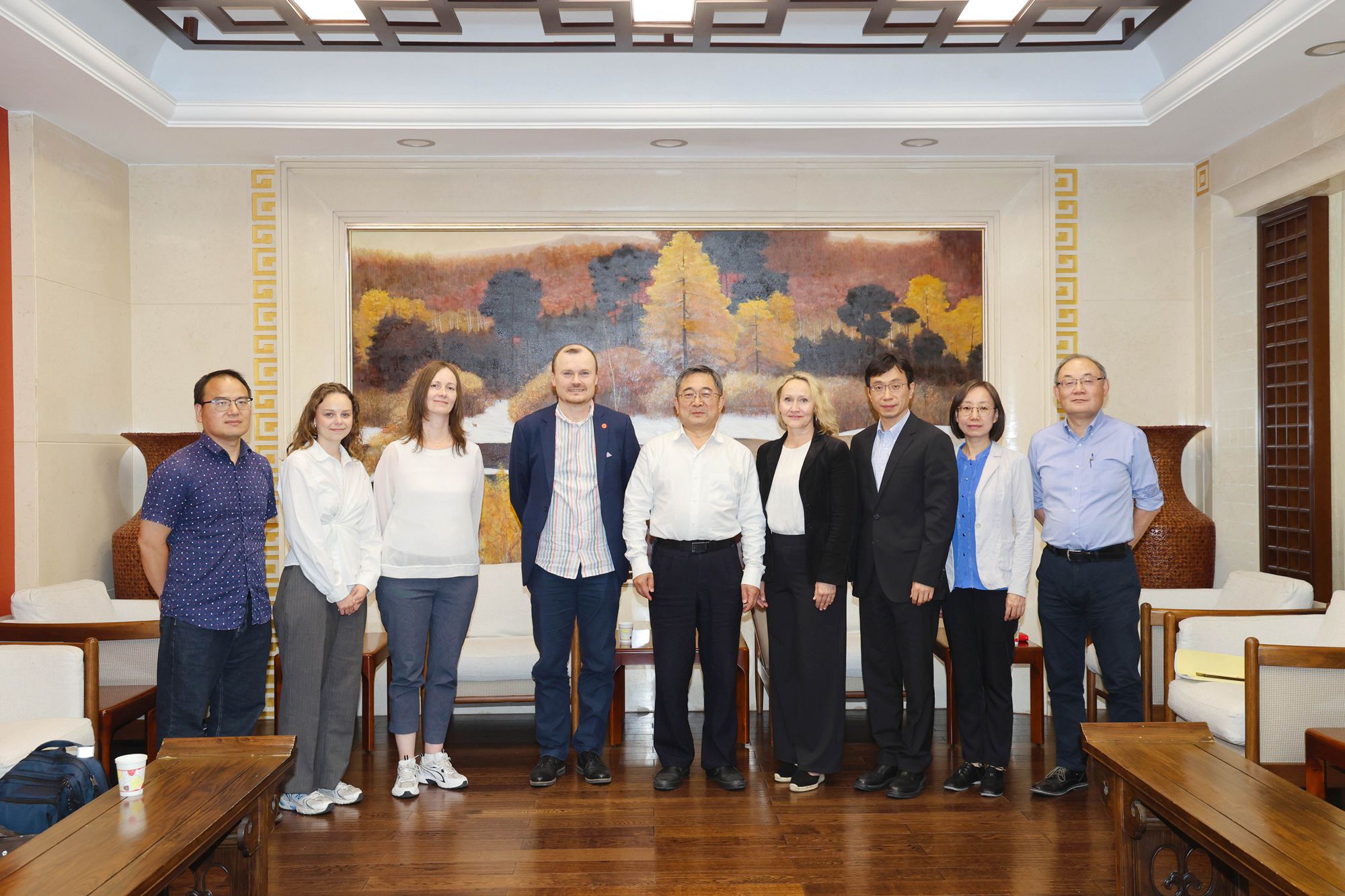 A delegation from the Norwegian Centre for Human Rights at the University of Oslo visits CASS Institute of Law and CASS Institute of International Law